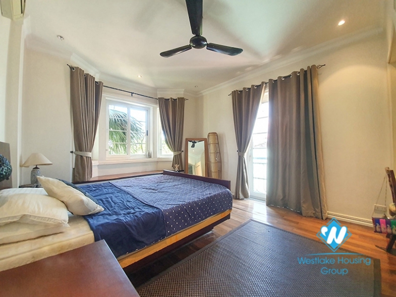 Four-bedroom house near French international school Long Bien.